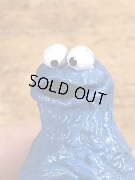 80年代頃のセサミストリートのクッキーモンスターのビンテージのPVCフィギュア