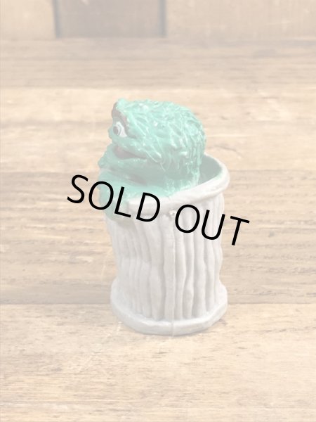 80’sのセサミストリートのオスカーのヴィンテージのPVC製フィギュア