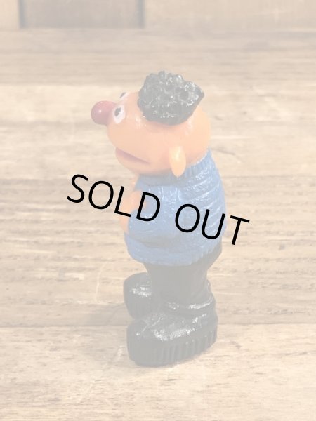 80’sのセサミストリートのアーニーのヴィンテージのPVC製フィギュア