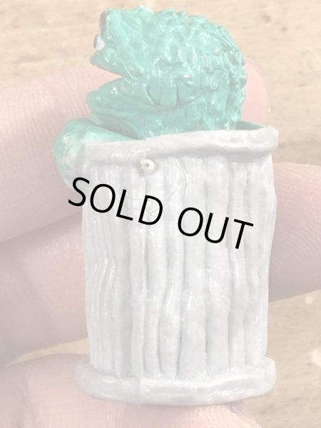 80’sのセサミストリートのオスカーのヴィンテージのPVC製フィギュア