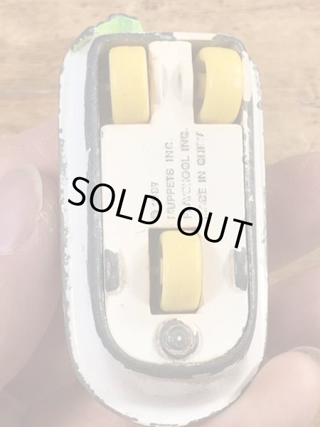 80’sのセサミストリートのアーニーのヴィンテージのミニカー