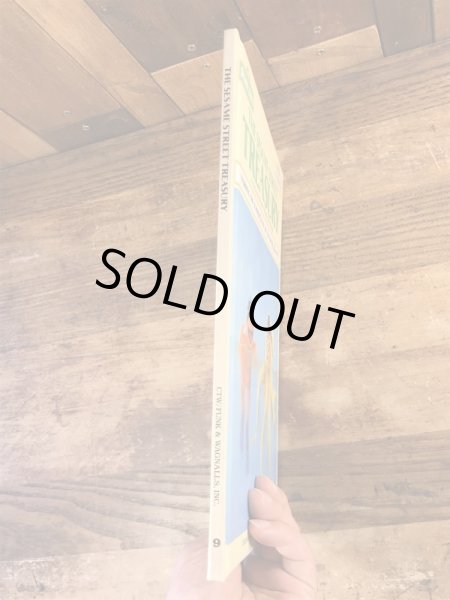 80年代頃のセサミストリートのビンテージのピクチャーブック