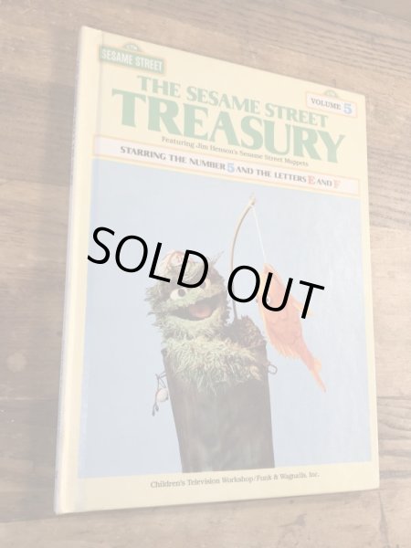 80年代頃のセサミストリートのビンテージの絵本