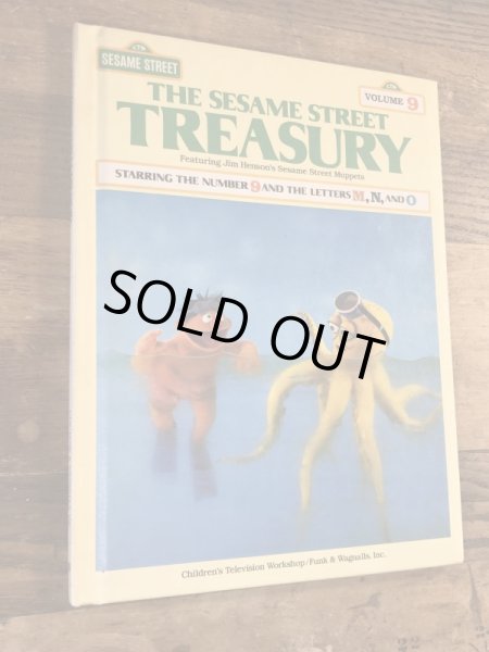80年代頃のセサミストリートのビンテージのピクチャーブック
