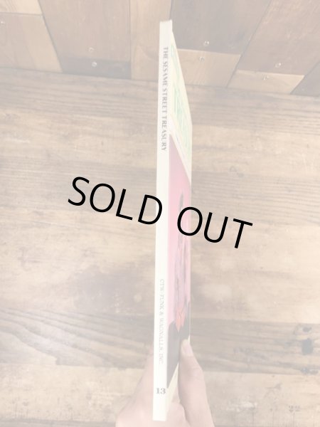 80年代頃のセサミストリートのビンテージの絵本