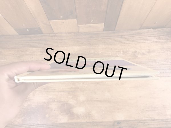 80年代頃のセサミストリートのヴィンテージの絵本