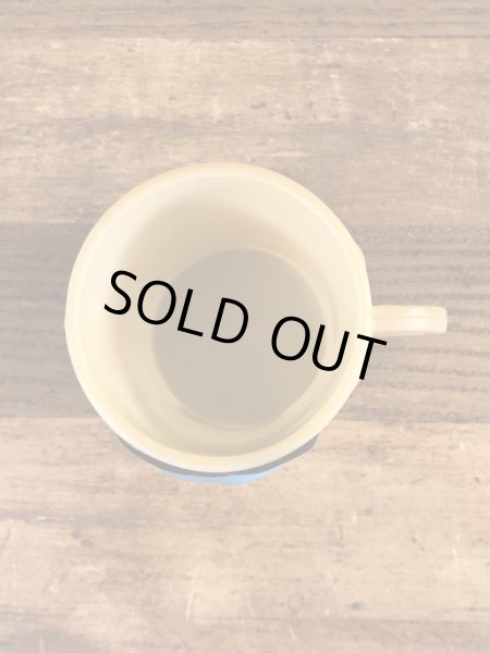 60年代頃のフリントストーンのディノのビンテージのマグカップ