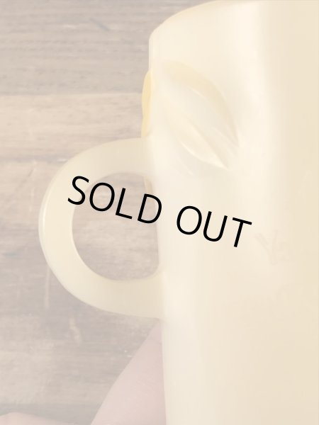 60年代頃のフリントストーンのディノのビンテージのマグカップ