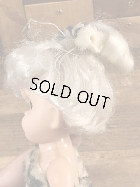 60~70年代頃のフリントストーンに似た原始人のビンテージのドール