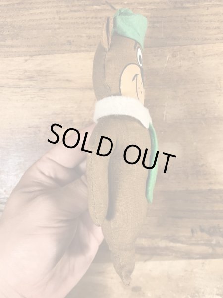 70’sのヨギベアのヴィンテージのクロスドール