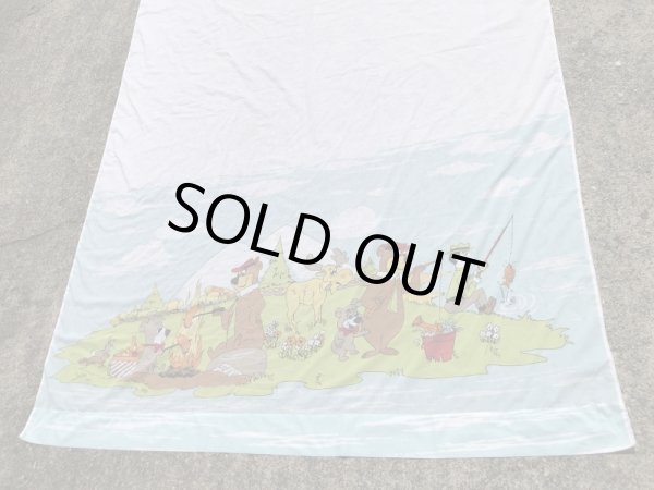 70年代頃のハンナバーベラのヨギベアのビンテージのフラットシーツ