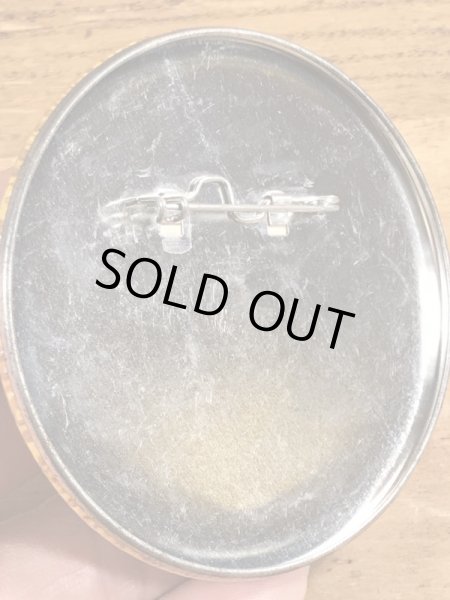 80’sのYield To Temptationのメッセージが書かれたヴィンテージの缶バッチ