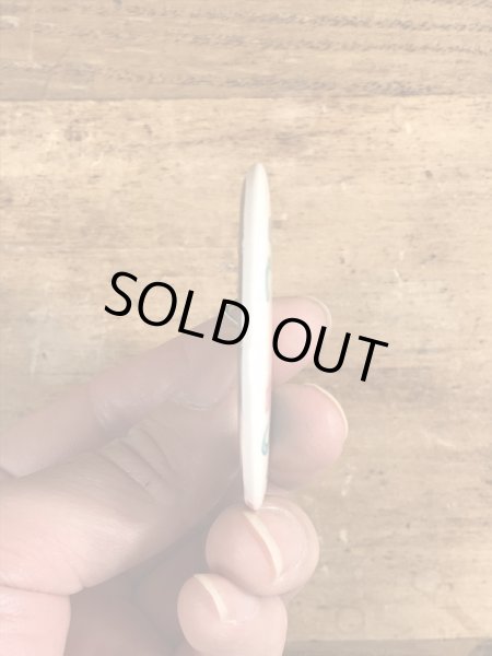 80年代頃のPlant One On Your Mom This Mother's Day!のメッセージが書かれたビンテージの缶バッジ