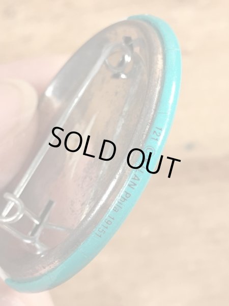 80’sのLet's Talk Tunaのメッセージが書かれたヴィンテージの缶バッチ