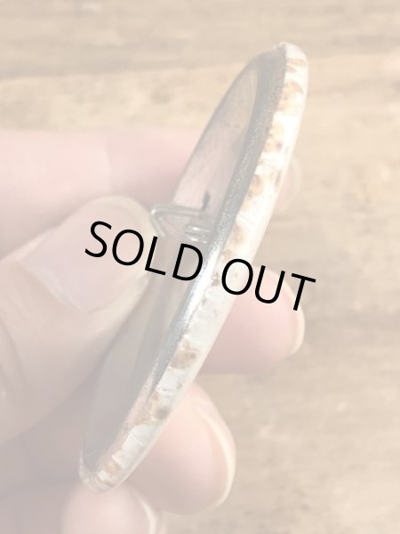 80’sのヒットマンと書かれたヴィンテージの缶バッチ