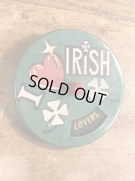 80年代頃のルーレットが付いたビンテージの缶バッジ