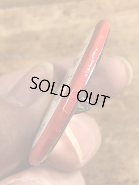 80年代頃のWhat's So Goddamned Terrific About...のメッセージが書かれたビンテージの缶バッジ