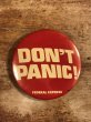 80年代頃のDon't Panic!のメッセージが書かれたヴィンテージの缶バッチ