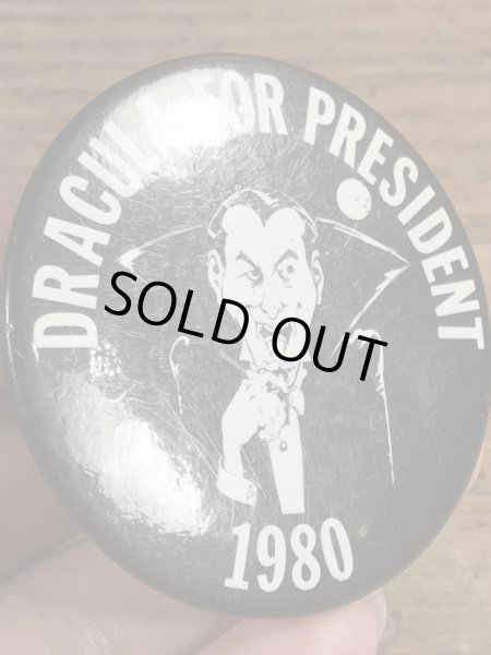 80年代頃のドラキュラが描かれたビンテージの缶バッジ