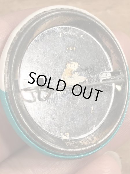 80’sのLet's Talk Tunaのメッセージが書かれたヴィンテージの缶バッチ