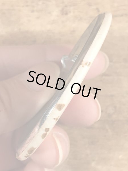 80'sのFeel Great Now Ask Me How!のメッセージが書かれたヴィンテージの缶バッチ