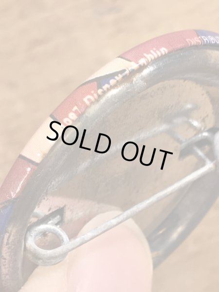 80年代頃のロジャーラビットのジェシカが描かれたビンテージの缶バッジ