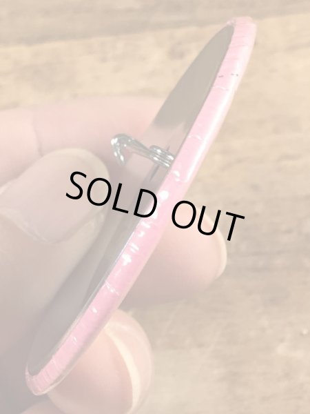 80’sのBite Meのブタが描かれたヴィンテージの缶バッチ