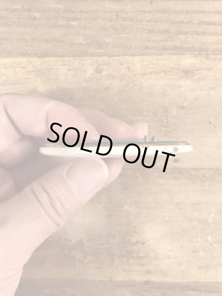 80'sのFeel Great Now Ask Me How!のメッセージが書かれたヴィンテージの缶バッチ