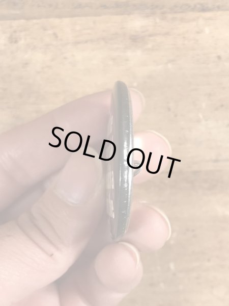 80年代頃のYou Should Be A Hemorroid.のメッセージが書かれたビンテージの缶バッジ