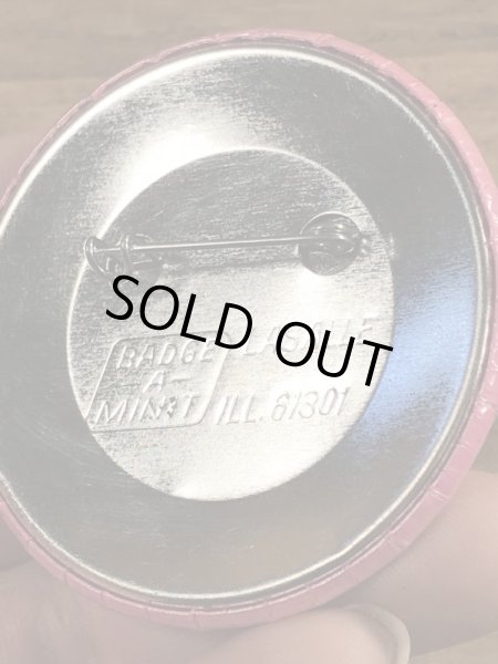 80年代頃のBite Meのブタが描かれたビンテージの缶バッジ