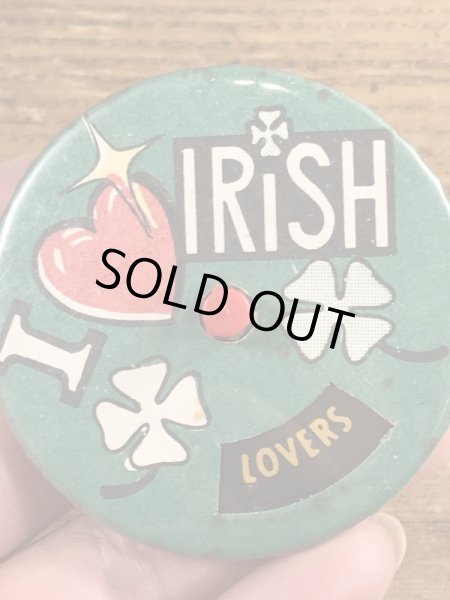 80年代頃のルーレットが付いたビンテージの缶バッジ