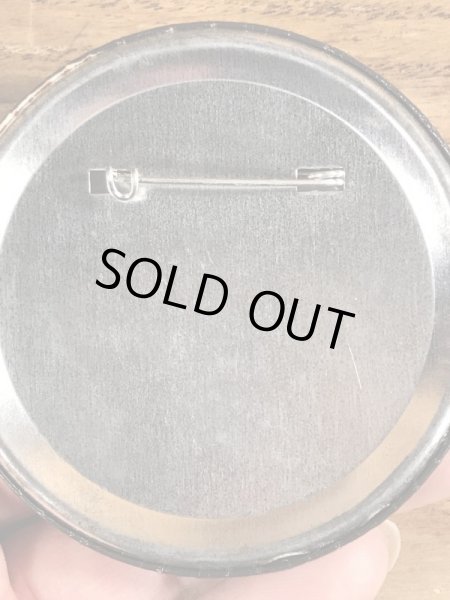 80'sのDon't Bug Me, Bug Stella!のメッセージが書かれたビンテージの缶バッジ