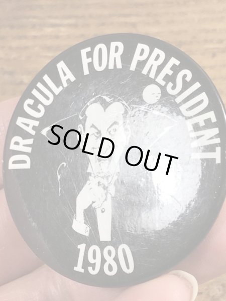 80’sのドラキュラが描かれたヴィンテージの缶バッチ