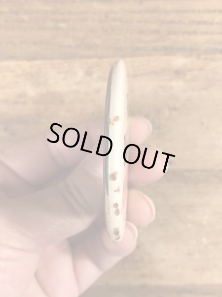 80年代頃のメッセージが書かれたビンテージの缶バッジ