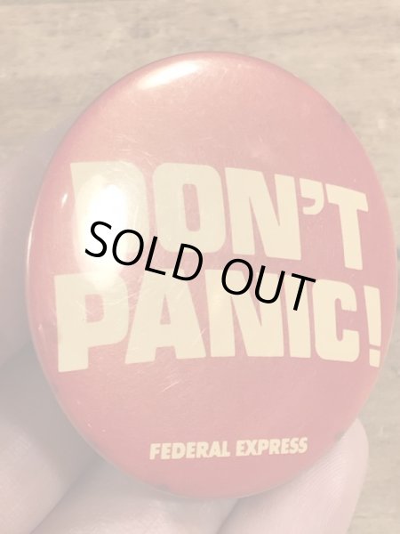 80年代頃のDon't Panic!のメッセージが書かれたヴィンテージの缶バッチ