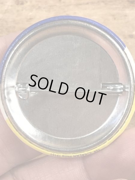 80’sのI Could Use A Good Laugh...のメッセージが書かれたヴィンテージの缶バッチ