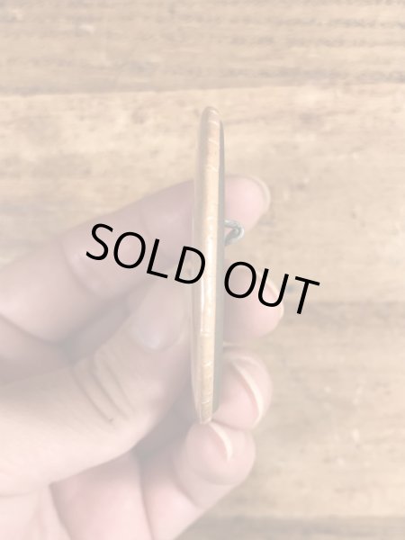 80年代頃のToo Ripped Gotta Go...のメッセージが書かれたヴィンテージの缶バッチ