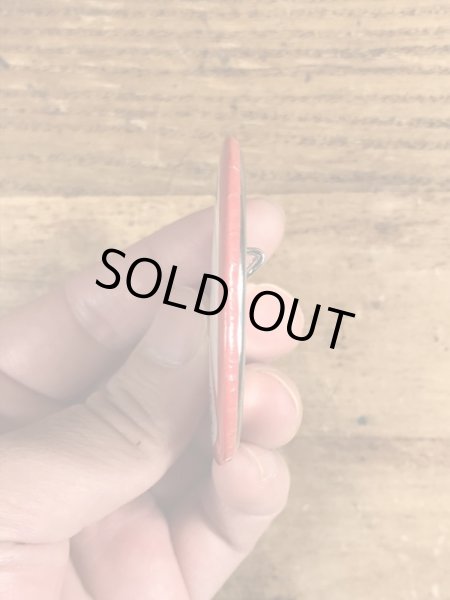 80年代頃のパイプレンチ禁止のビンテージの缶バッジ