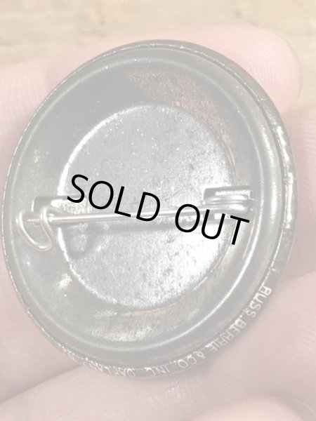 80年代頃のSame Shit Different Dayのメッセージが書かれたビンテージの缶バッジ