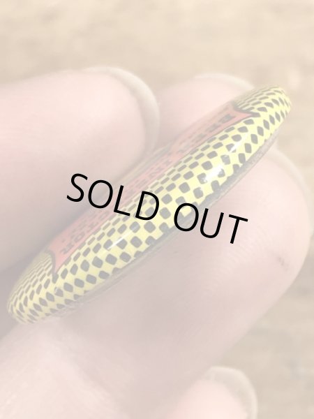 80年代頃のAmerican gag bag社製のメッセージが書かれたビンテージの缶バッジ