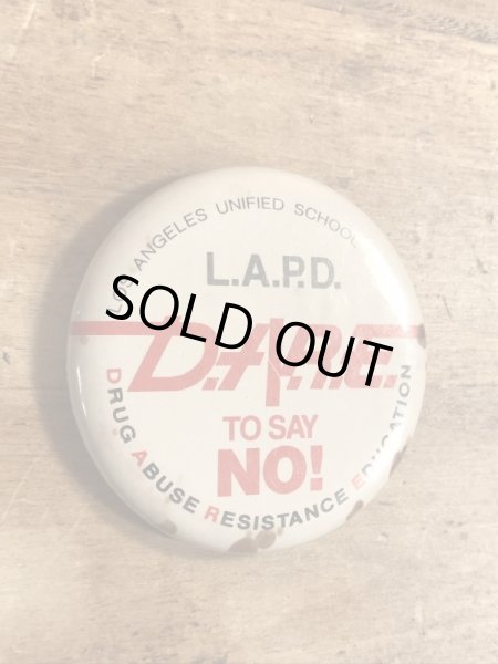 80年代頃の薬物乱用抵抗教育のヴィンテージの缶バッチ