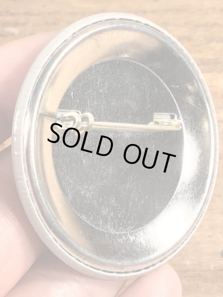 80'sのYouth Is Wasted On The Young.のメッセージが書かれたビンテージの缶バッジ