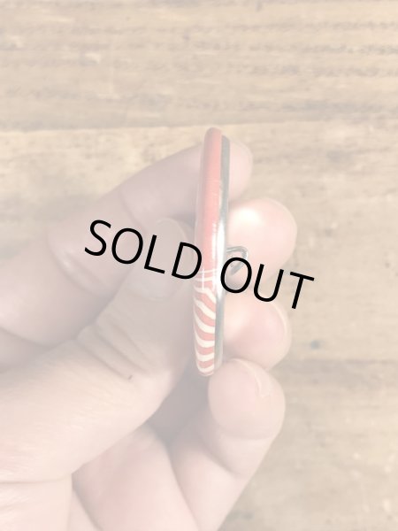 80年代頃のケンタッキーの皮肉のメッセージが書かれたヴィンテージの缶バッチ