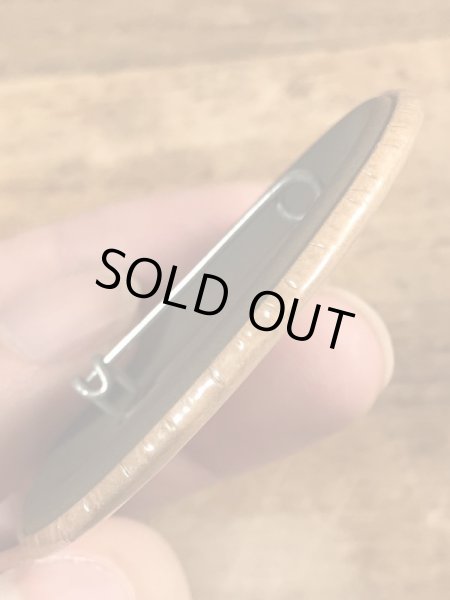 80’sのToo Ripped Gotta Go...のメッセージが書かれたビンテージの缶バッジ