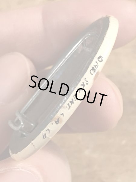 80'sのSit On A Happy Faceのメッセージが書かれたヴィンテージの缶バッチ