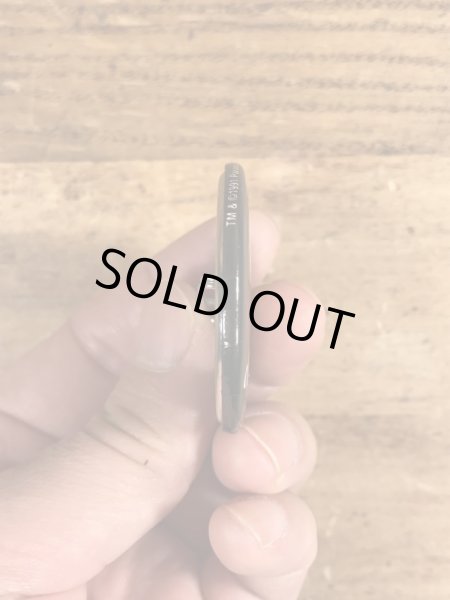 90年代頃のIt's Not The Same Old Thingのメッセージが書かれたヴィンテージの缶バッチ