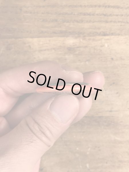 80'sのDangerous Unless Heavily Sedatedのメッセージが書かれたビンテージの缶バッジ