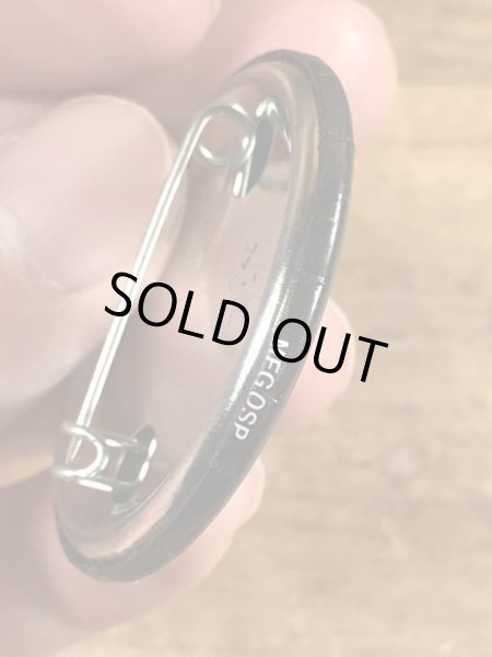 90’sのIt's Not The Same Old Thingのメッセージが書かれたビンテージの缶バッジ