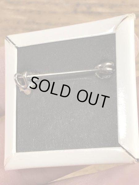 80年代頃のFuck You Fuck Me Fuck Everybodyのメッセージが書かれたヴィンテージの缶バッチ