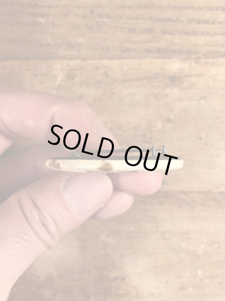 80'sのSit On A Happy Faceのメッセージが書かれたヴィンテージの缶バッチ